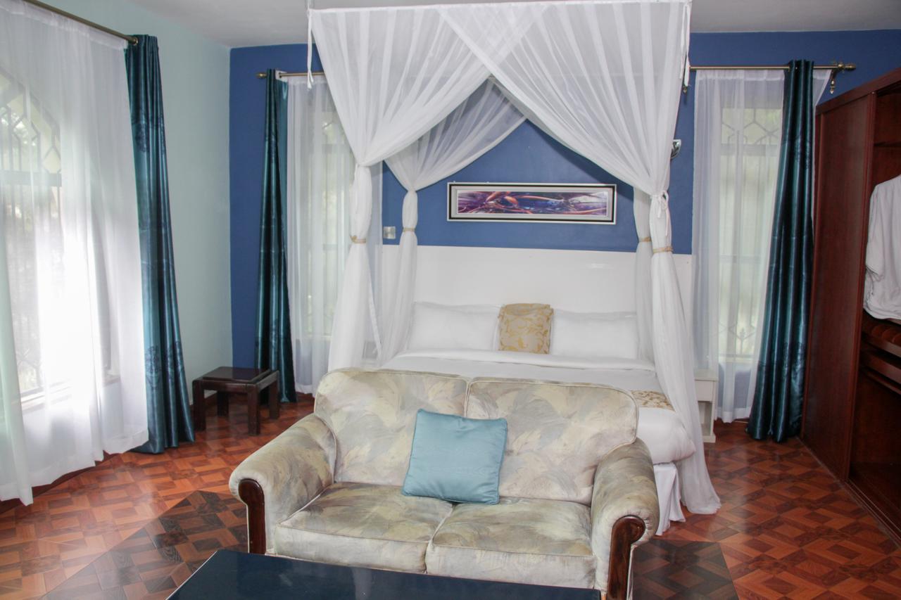 Karen Inn & Suites Найроби Экстерьер фото